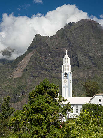 Découvrez l'Ile de La Réunion (974) avec RTI Conseil.