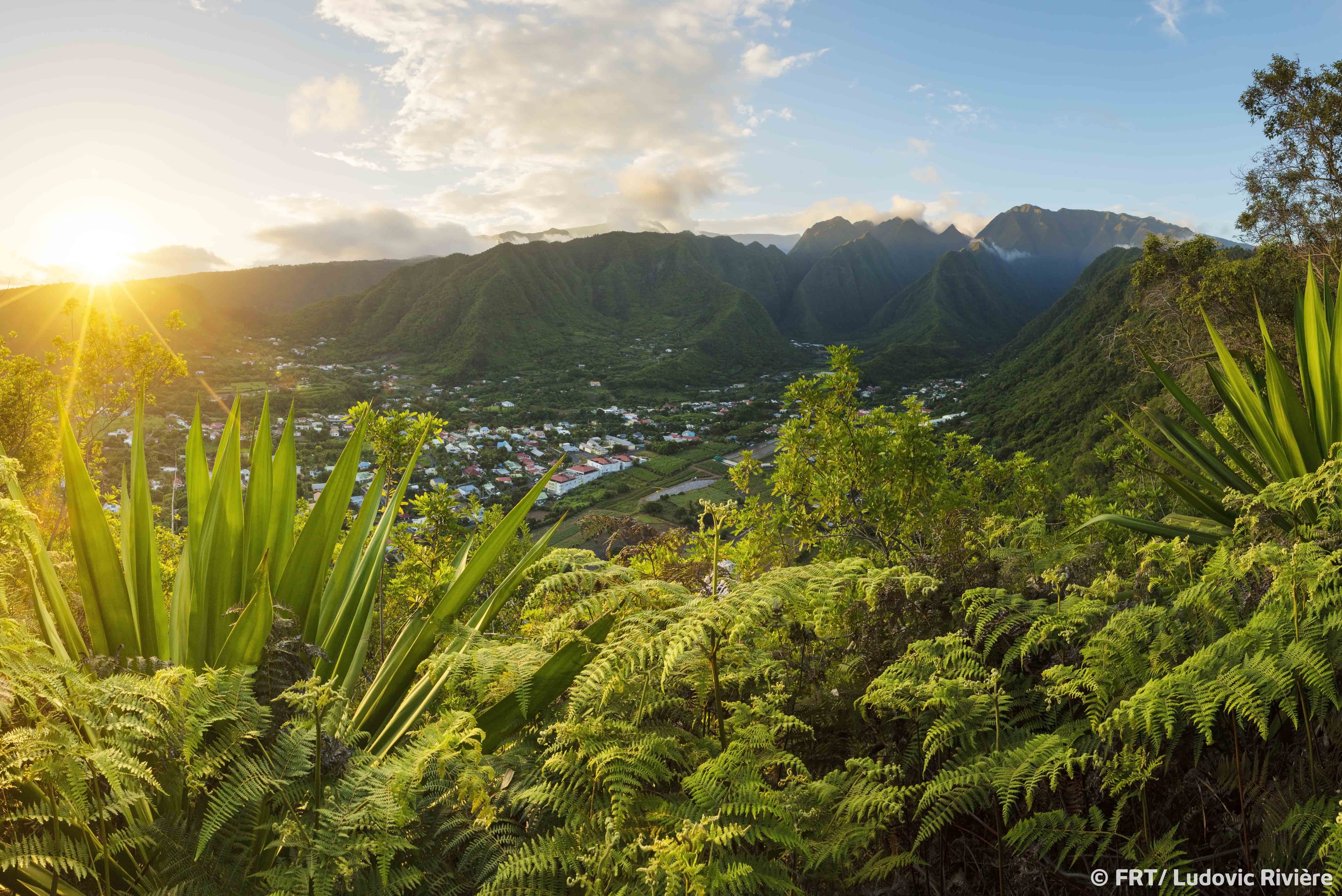 Dans L Entre Deux L'Entre-Deux, Terre d'histoires - Offices de tourisme du Sud de l'île de La  Réunion